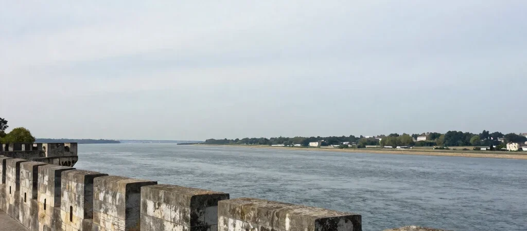 Reading Blaye’s Fortifications from the Water